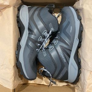 Men’s Merrell hiking shoes MQM Flex 2 Mid GTX size 8 - NIB black/gray